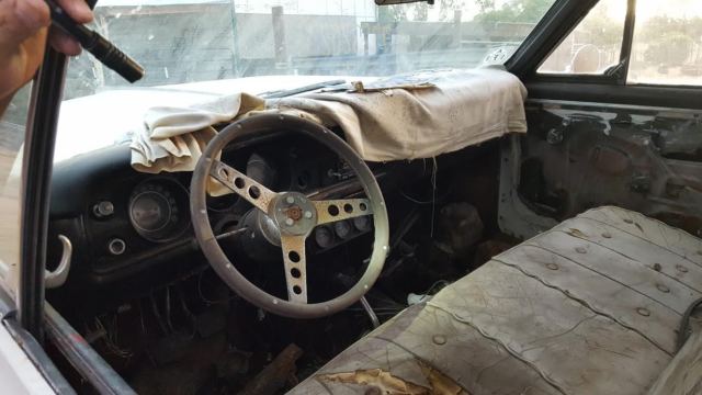 1965 White Chevrolet El Camino