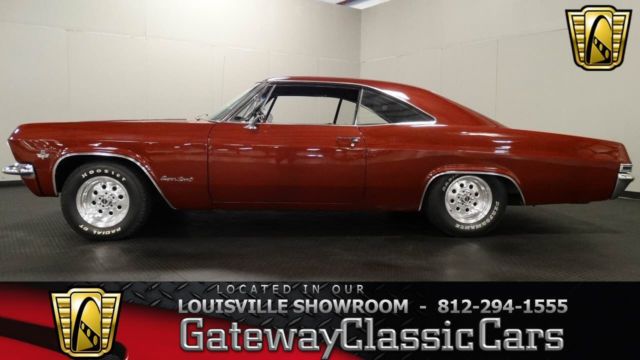 1965 White Chevrolet Impala Coupe