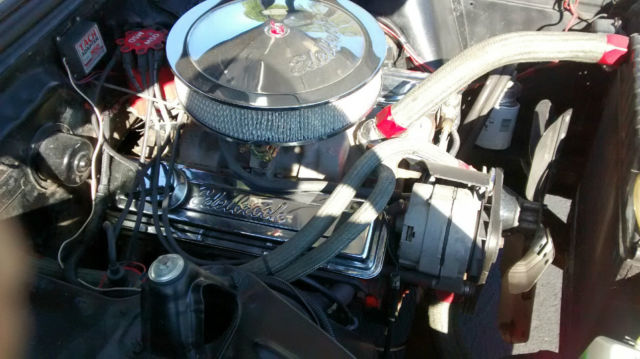 1965 White Chevrolet Nova Coupe