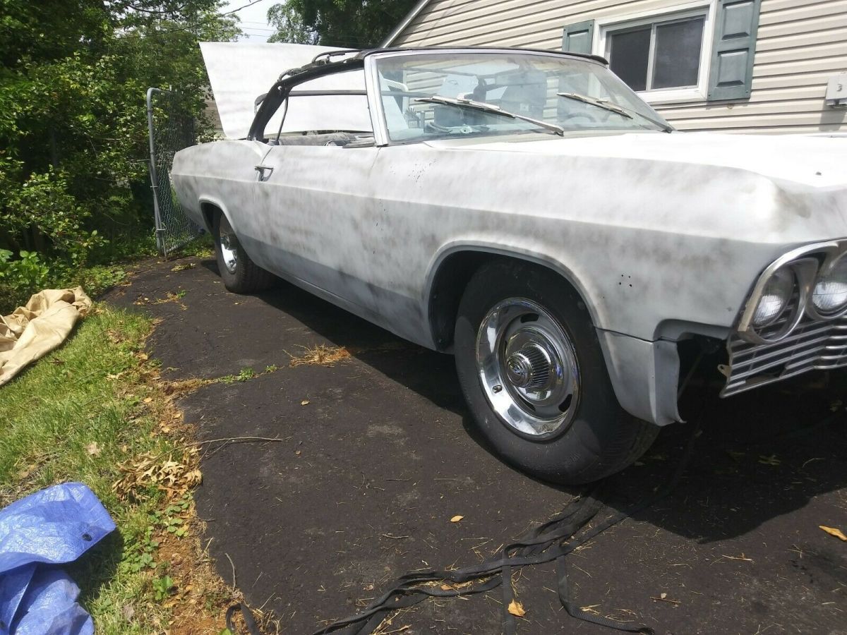 1965 Chevrolet Impala Convertible