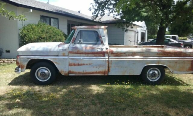 1965 White Chevrolet C-10 Standard Cab Pickup