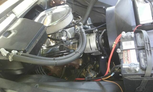 1965 White Chevrolet C-10 Standard Cab Pickup