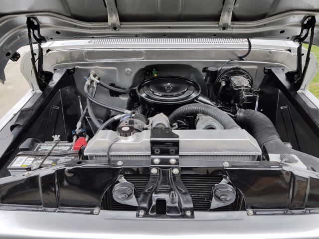 1965 Silver Chevrolet C-10