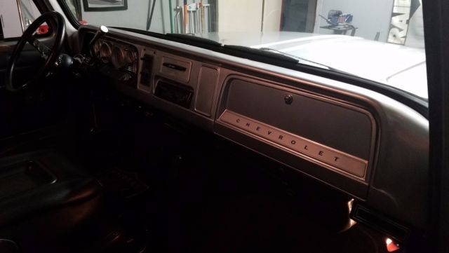 1965 Silver Chevrolet C-10