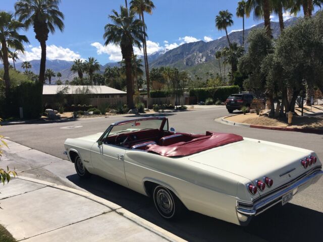 1965 White Chevrolet Impala Convertible