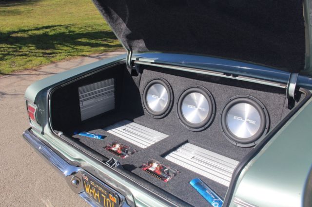 1965 Willow Green Chevrolet Chevelle Sedan