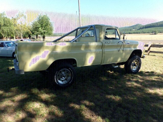 1965 Yellow Chevrolet C-10 Standard Cab Pickup