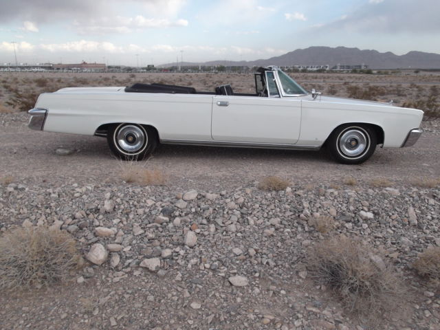 1965 White Chrysler Imperial Convertible