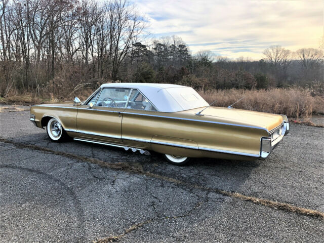 1965 Chrysler 300 Series