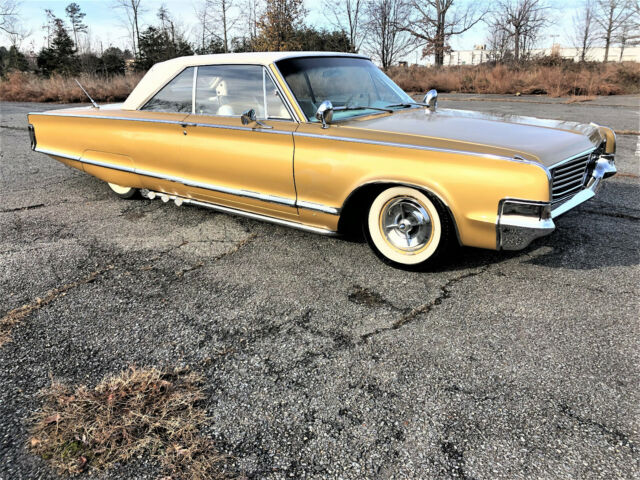 1965 Chrysler 300 Series