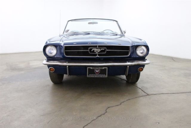 1965 Blue Ford Mustang