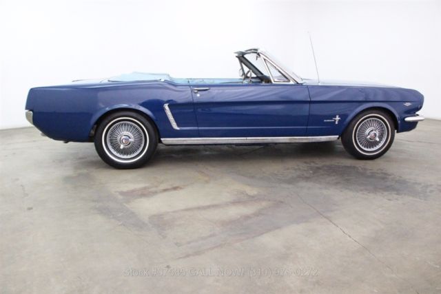 1965 Blue Ford Mustang