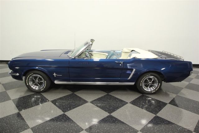 1965 Blue Ford Mustang