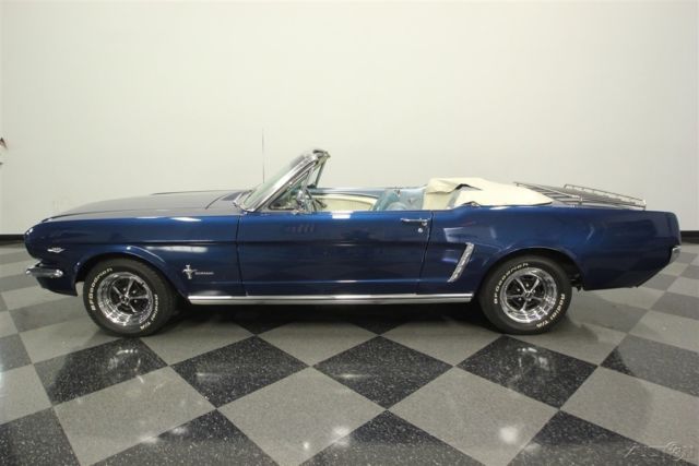 1965 Blue Ford Mustang