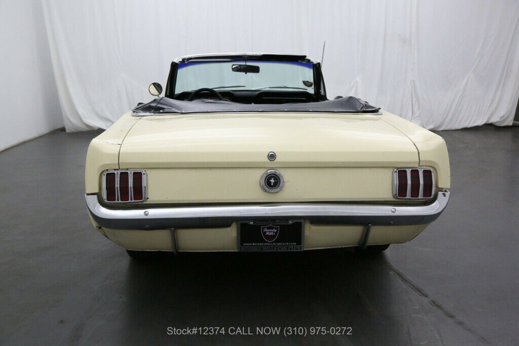 1965 Blue Ford Mustang