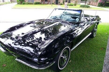 1965 tuxedo black Chevrolet Corvette stingray