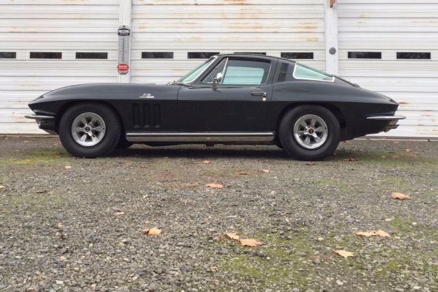 1965 Green Chevrolet Corvette Coupe
