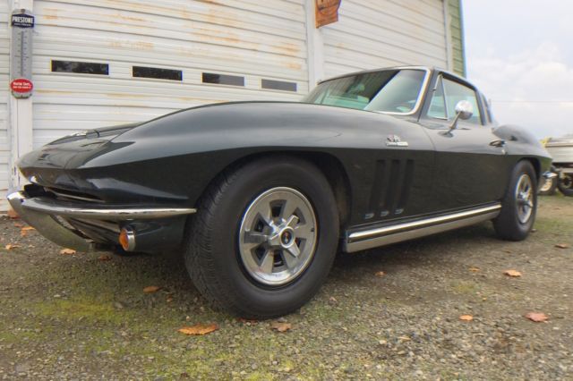 1965 Green Chevrolet Corvette Coupe
