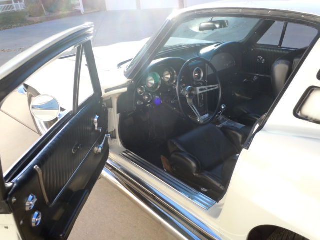 1965 White Chevrolet Corvette Coupe