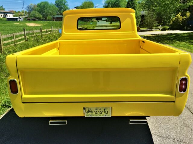 1965 Yellow Chevrolet C-10 SHORTBED PICKUP