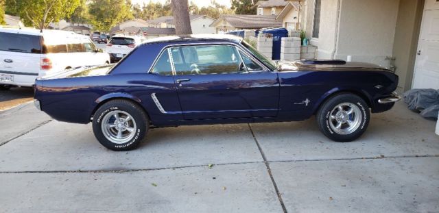 1965 Blue Ford Mustang