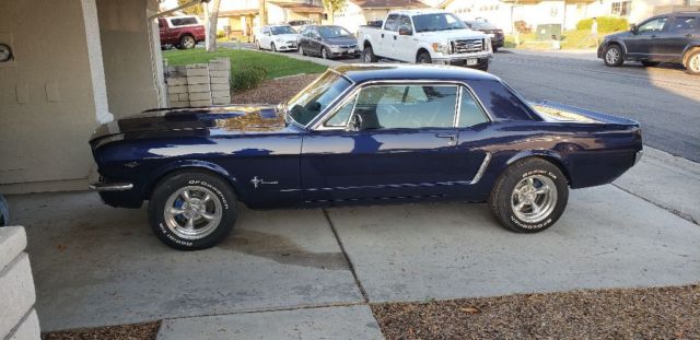 1965 Blue Ford Mustang