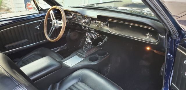 1965 Blue Ford Mustang