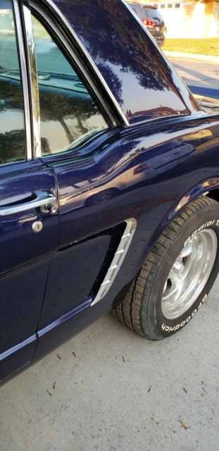 1965 Blue Ford Mustang