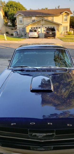 1965 Blue Ford Mustang