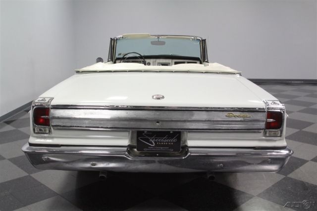 1965 White Dodge Coronet