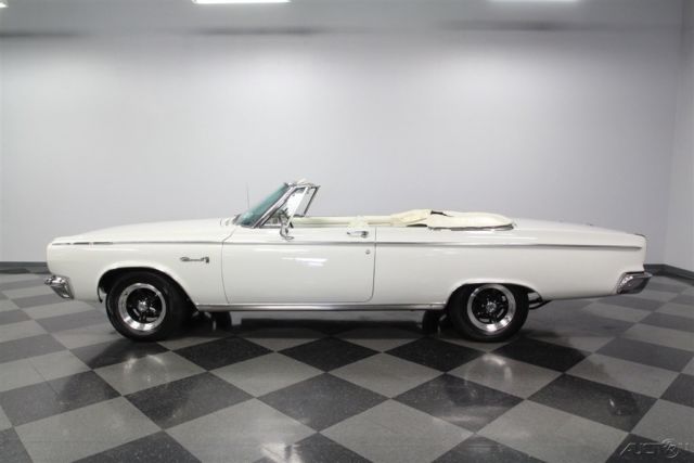 1965 White Dodge Coronet