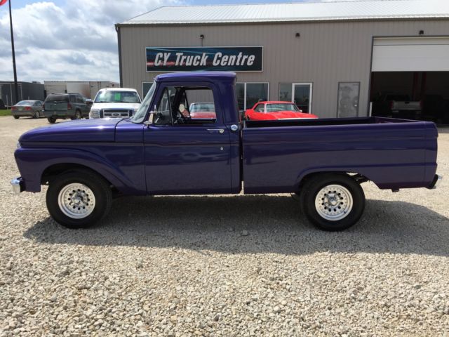 1965 Ford F-100