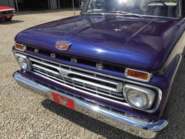 1965 Ford F-100