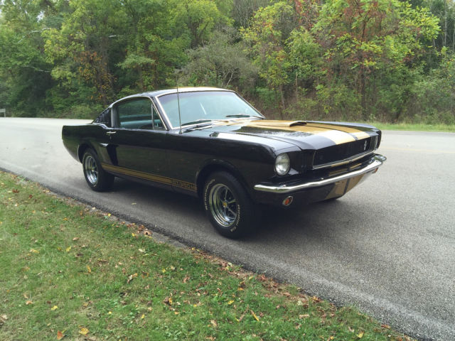 1965 RAVEN BLACK Ford Mustang FASTBACK