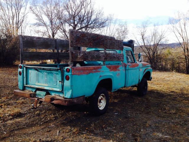 1965 turquoise Ford F-100 Cab & Chassis