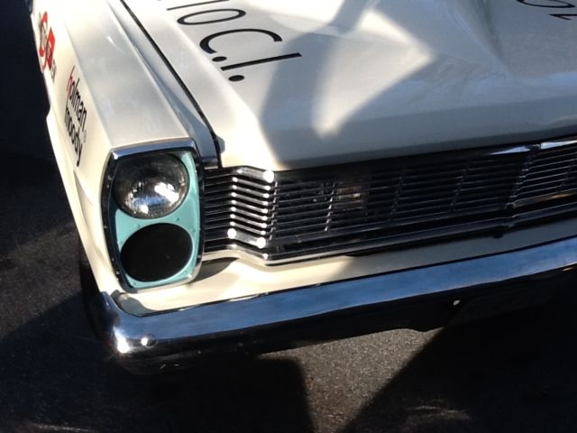 1965 Wimbledon white Ford Galaxie 2 post