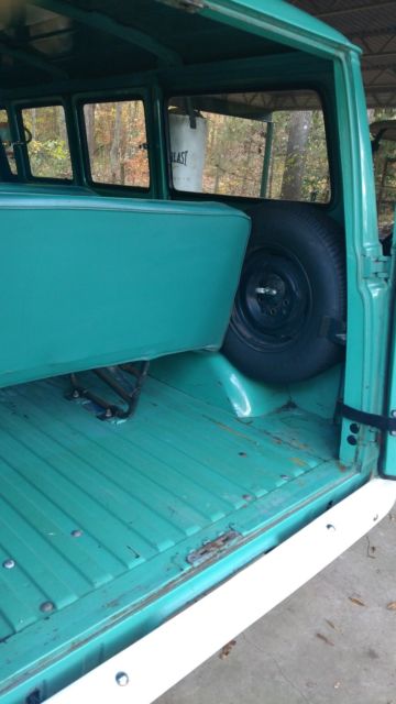 1965 Green Ford E-Series Van Standard Passenger Van