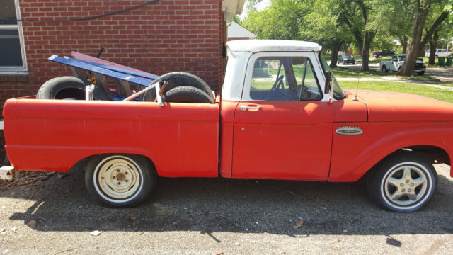 1965 Ford F-100 Truck