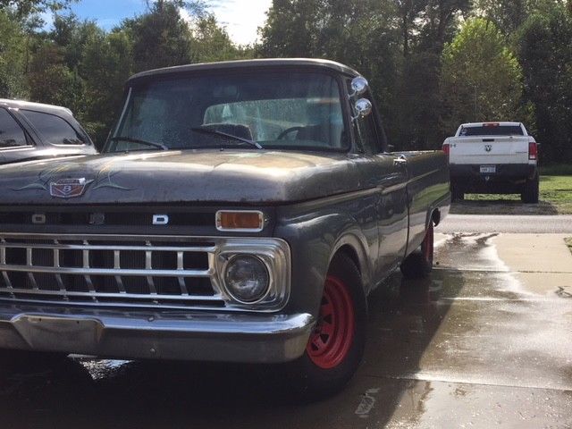 1965 patina Ford F-100