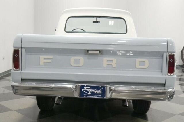 1965 Blue Ford F-100 Pickup Truck