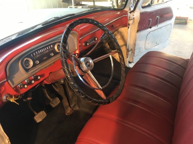 1965 White with some patina in areas. Ford F-100 Custom can short bed