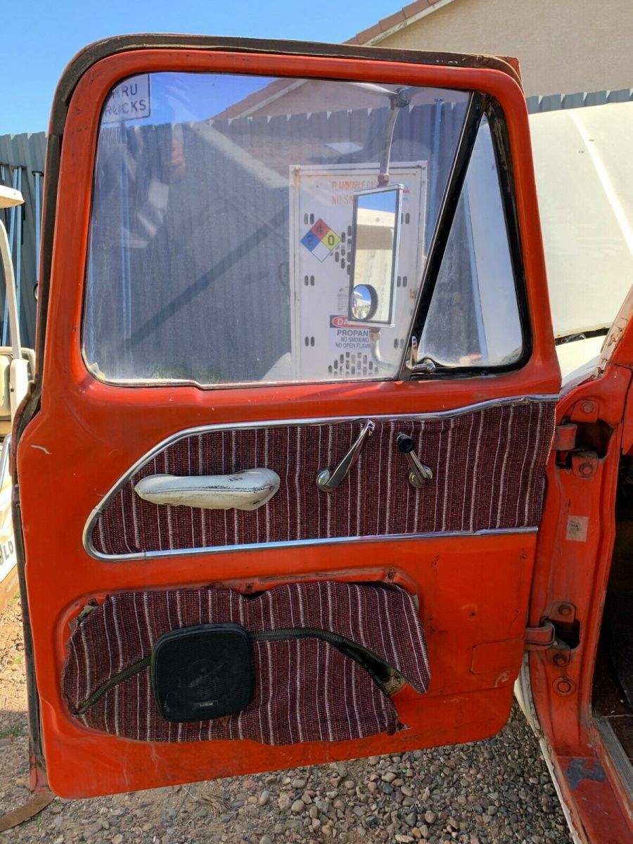 1965 White Ford F-100 Standard Cab Pickup