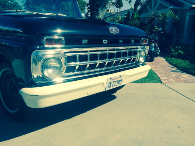 1965 Exerior Ford F-100 Standard Cab Pickup
