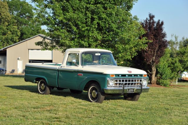 1965 Ford F-100