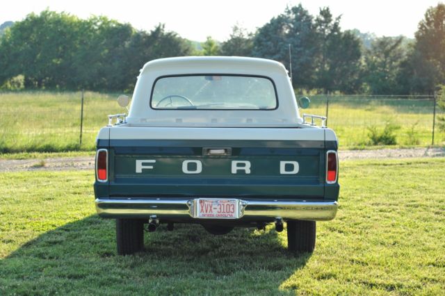 1965 Ford F-100