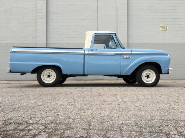 1965 Ford F-100