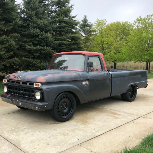 1965 Ford F-100