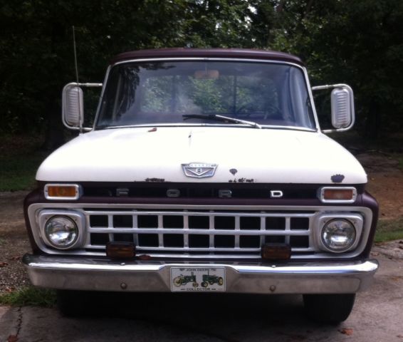 19650000 Burgundy Ford F-100 U/K