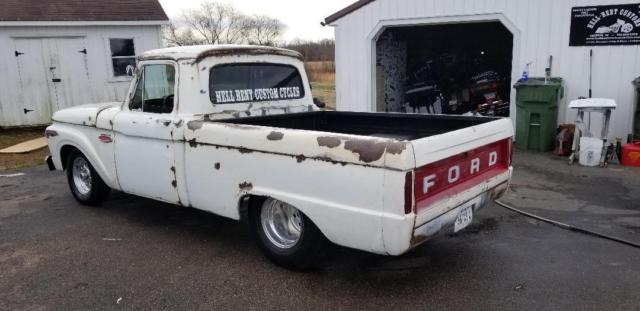 1965 White Ford F-100