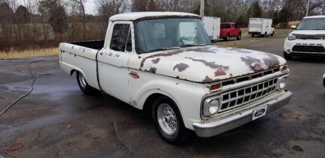1965 White Ford F-100